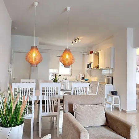 Luxury View Apartment